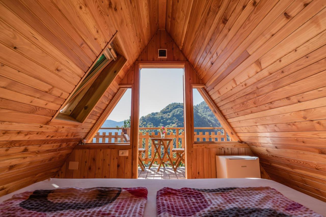 Готель Glamping Tinka Толмин Екстер'єр фото